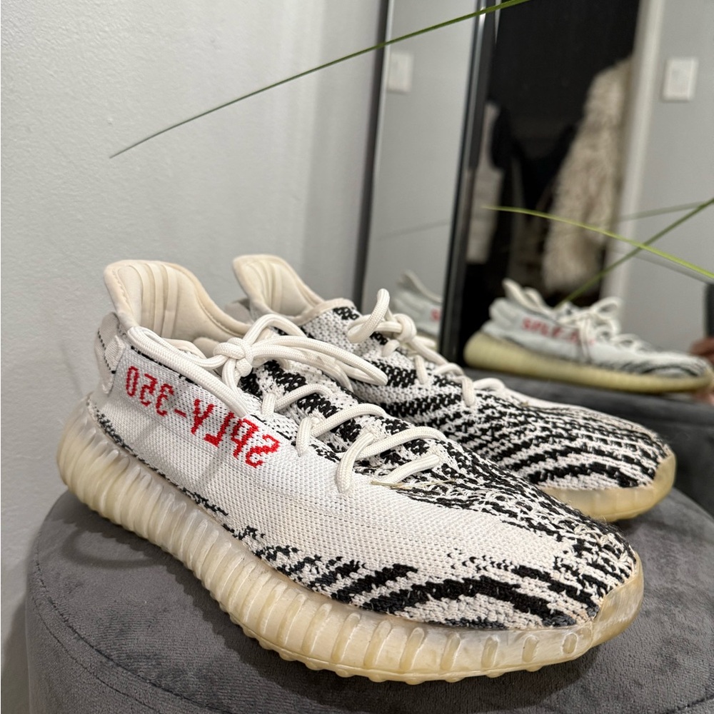 adidas Yeezy Boost 350 V2 Zebra White Black Red